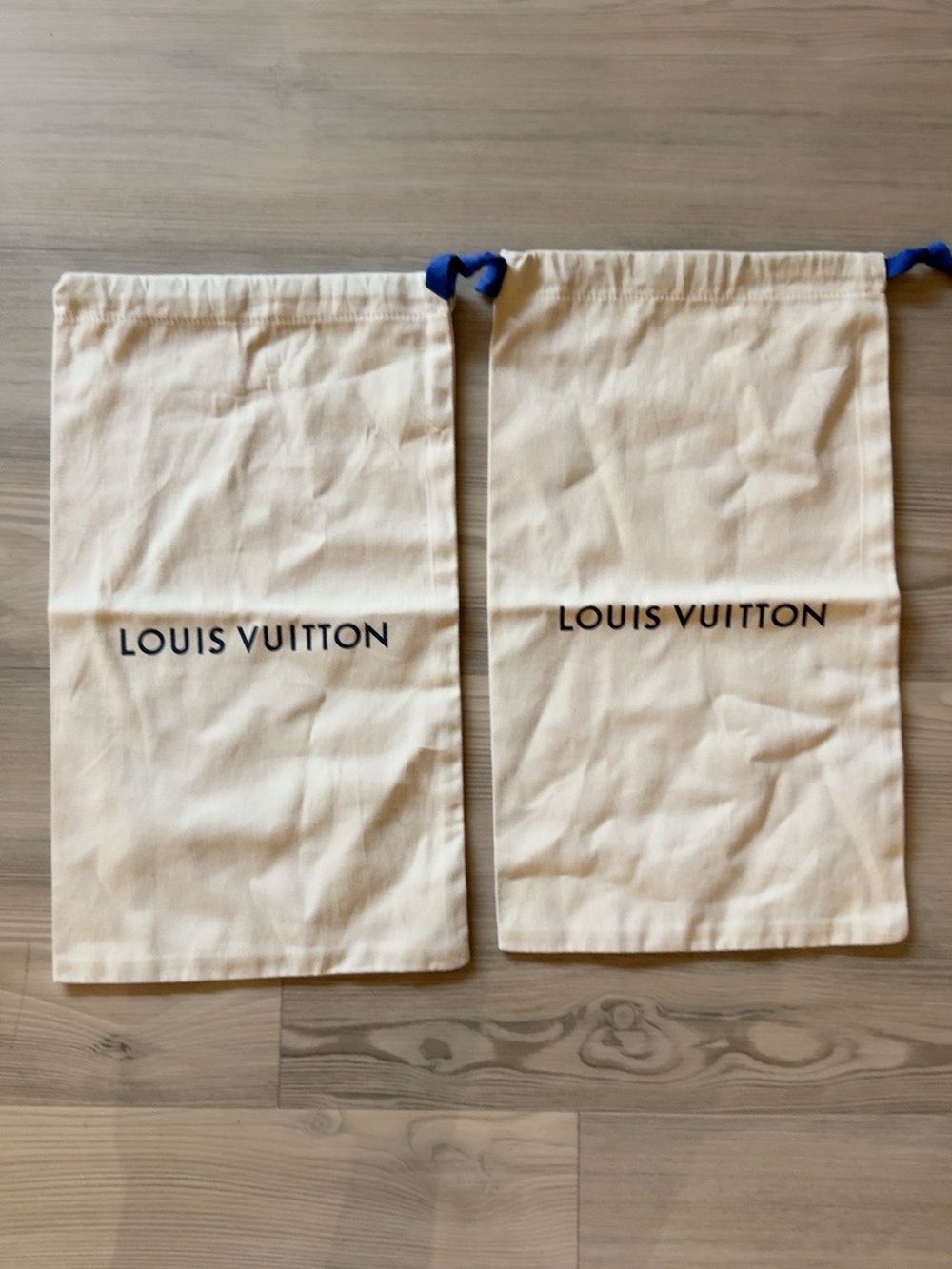 Louis Vuitton Beige and Navy Drawstring Shoe Dust Bags Set of 2 - Picture 2 of 2